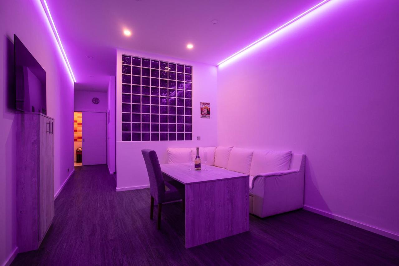 Centre Point Apartment บูดาเปสต์ ภายนอก รูปภาพ